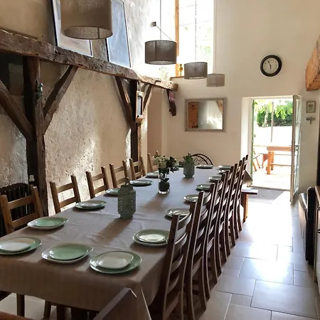 La Maison Du Lac**** * Saint-Martin-de-Gurçon